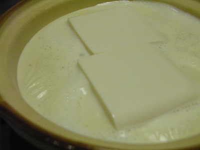 豆乳湯豆腐